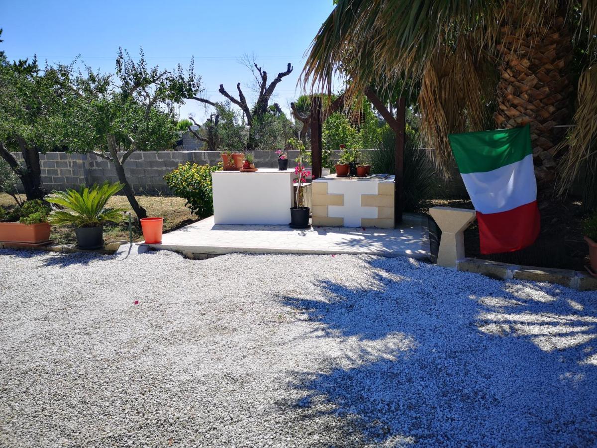 B&B Angolo Magico Parabita Extérieur photo