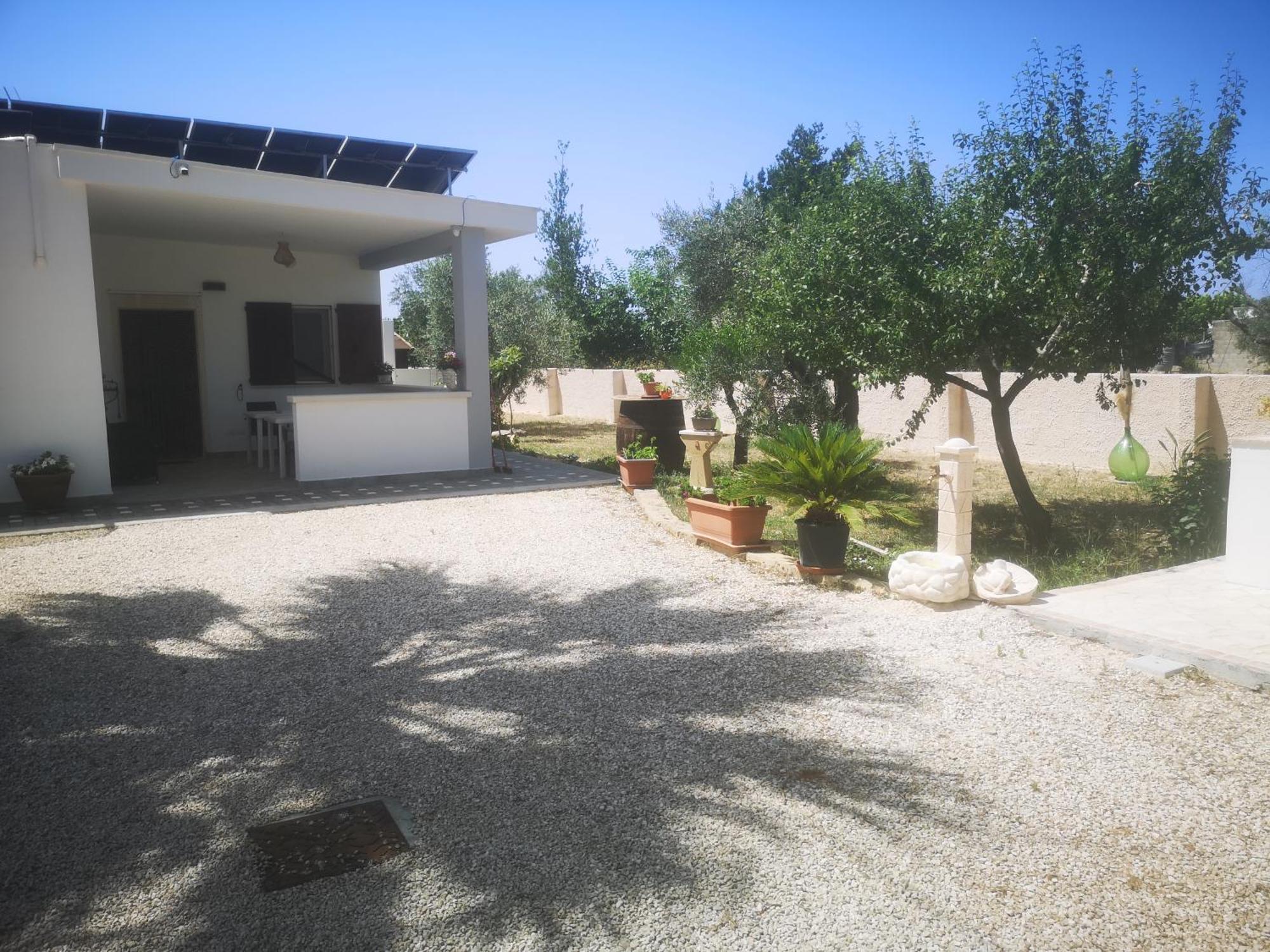 B&B Angolo Magico Parabita Extérieur photo