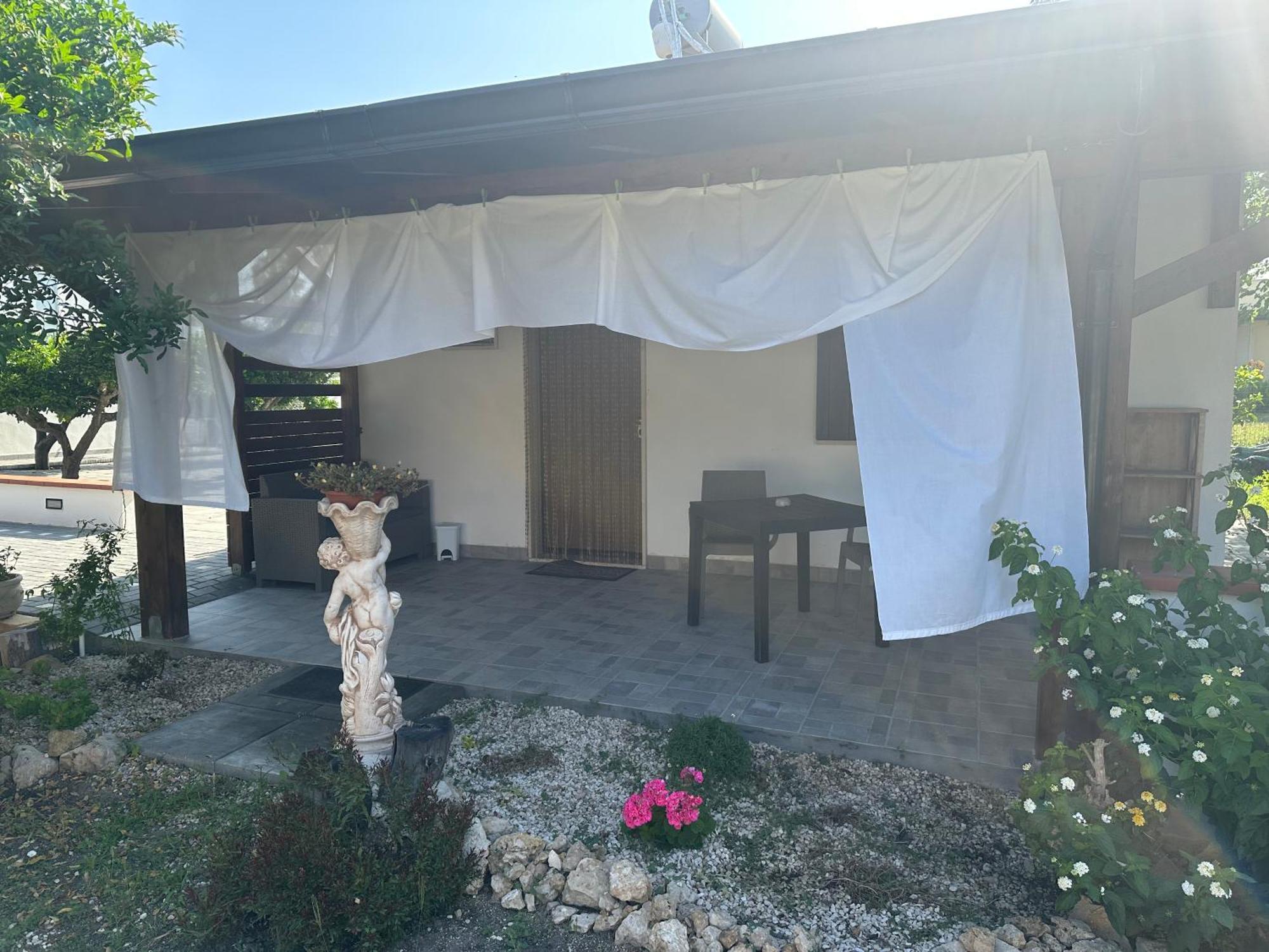 B&B Angolo Magico Parabita Extérieur photo